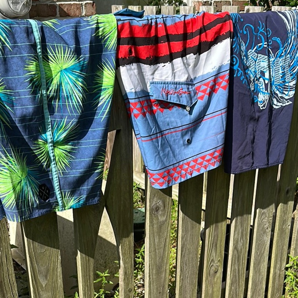 BOARD SHORT BUNDLE•Maui and Sons:B-Split:George•Size 36 - Picture 14 of 16